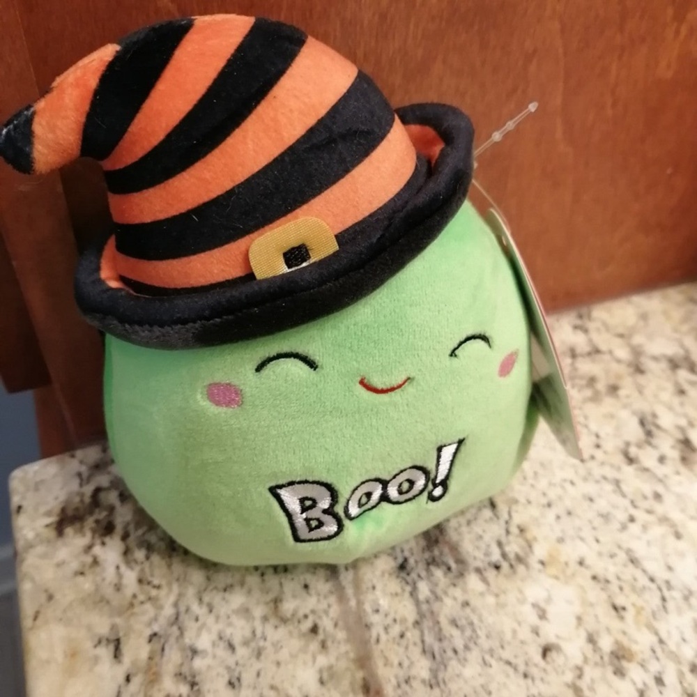 Squishmallows Jeurgen the Ghost 5” Green Ghost Stuffed Plush